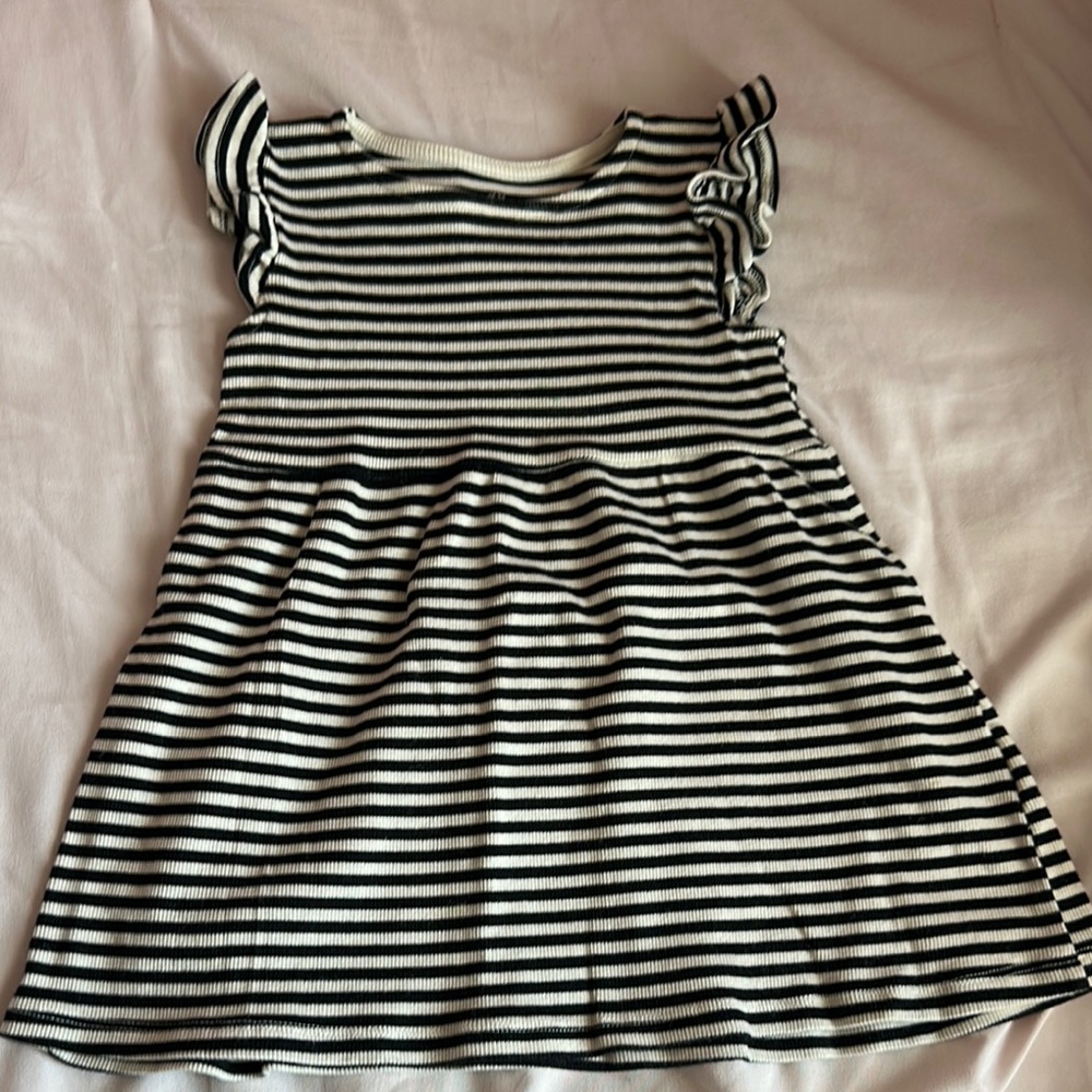 H&M Striped Black and White Dress with Ruffle Sleeves